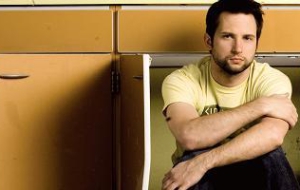 Brandon Heath – “Give Me Your Eyes” [Dame Tus Ojos]