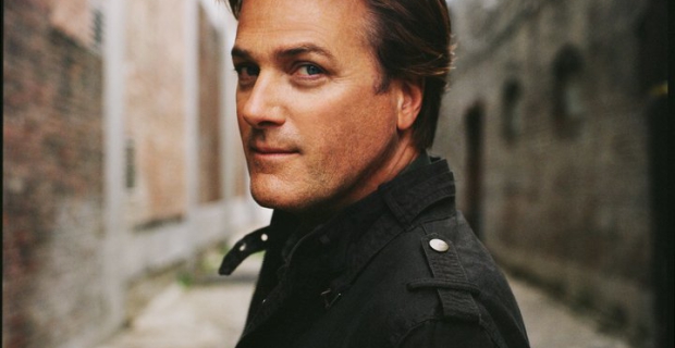 Michael W. Smith – “Healing Rain” [Lluvia Sanadora]