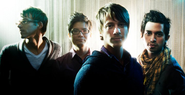 Tenth Avenue North – «Love is Here» [El Amor Esta Aqui]