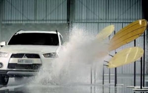 Mitsubishi Outlander: «Obstacles» [Obstáculos]