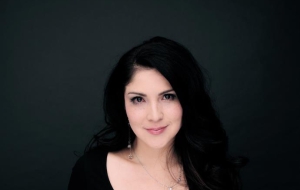 Jaci Velasquez – Tango