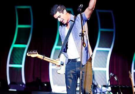 Passion feat Kristian Stanfill – Not Ashamed [No Me Avergüenzo]